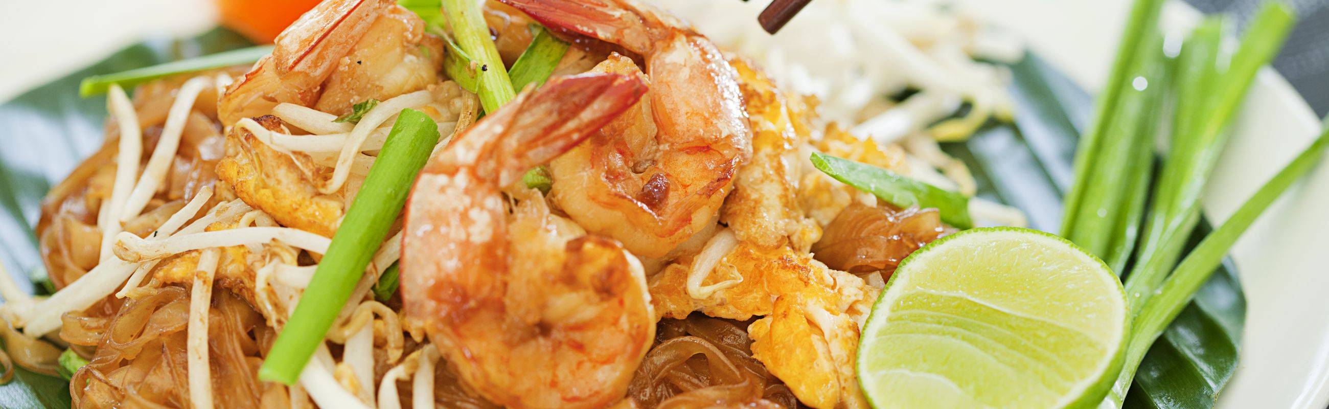 Cooking Class with a Pad Thai Restaurant Owner!