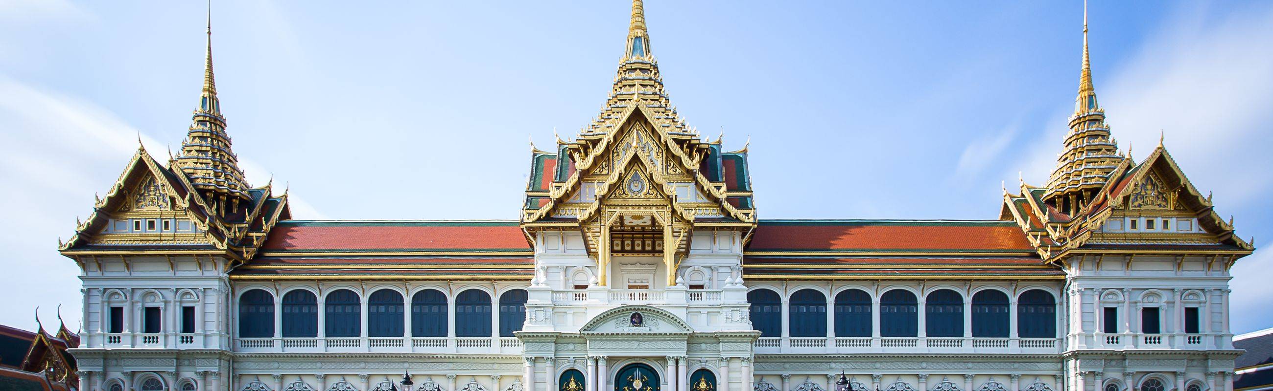 Visiting historical places and old classic area of Bangkok