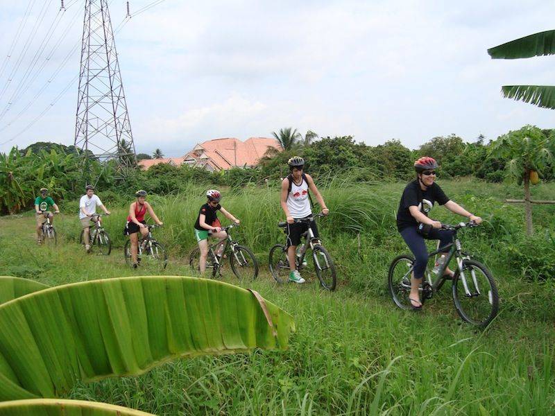 A Half-Day Cycling Tour in Chiang Mai