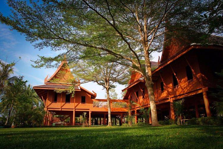 Excursion Amphawa in a Day