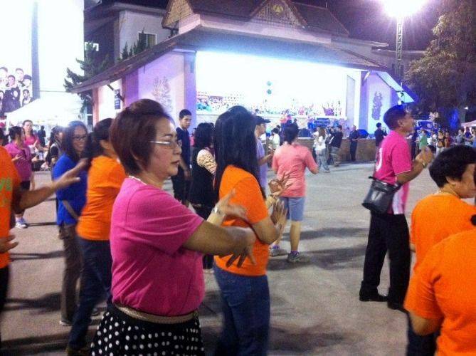 Chiang Rai Walking Street and Thai Classical Dancing