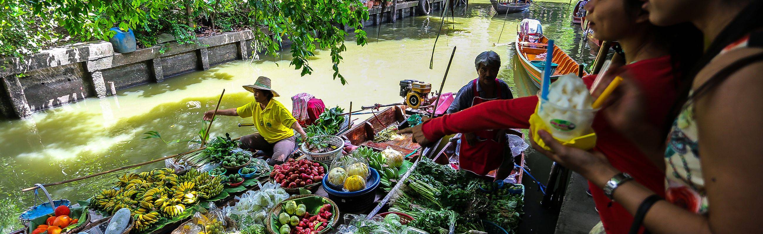 Real Floating Market "Khlong Lat Mayom"