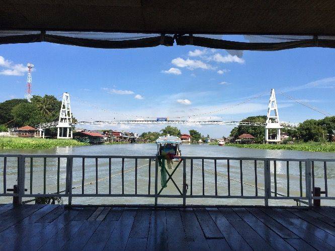 Rai Khing Temple and Don Wai Floating Market one day tour