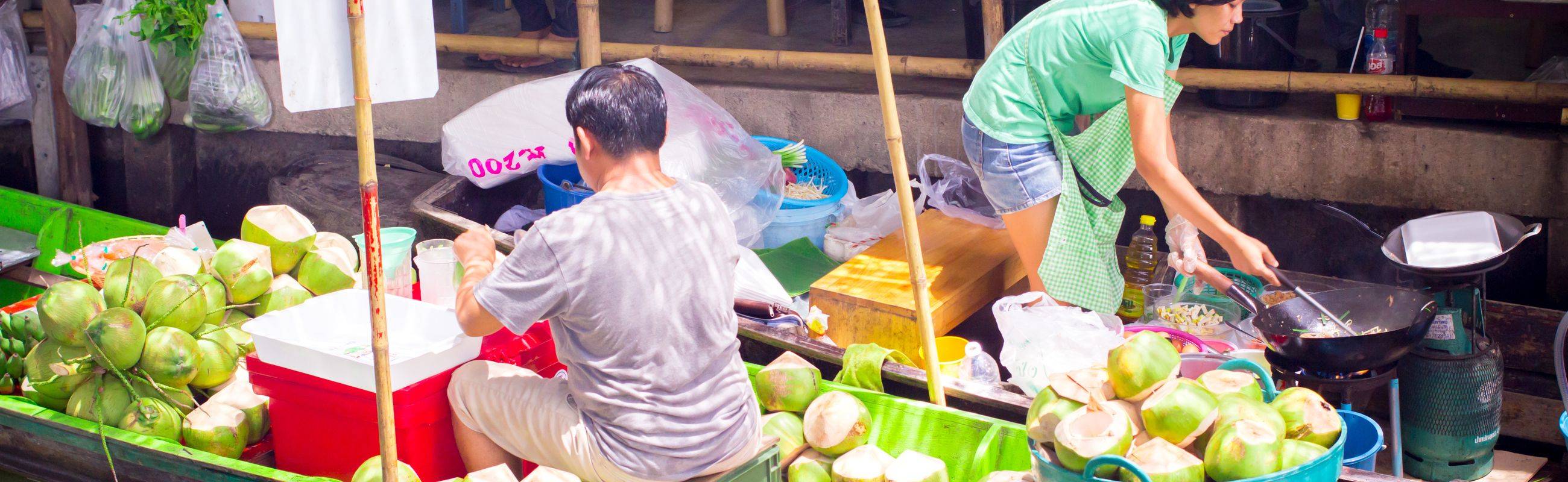 One day at the coolest floating market and the authentic railway market in Samut Songkram
