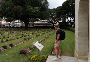 Explore The 'Deadly' Beautiful Kanchanaburi Historical Railway With a One-Day Tour