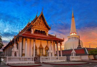 City Tour and Local Food in Nakhon Si Thammarat