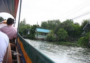 Thai Fun: Taling Chan Floating Market with Thai Puppet Show