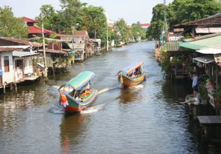Thai Fun: Taling Chan Floating Market with Thai Puppet Show