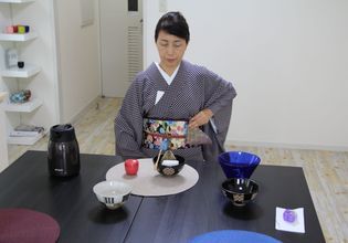 Modern Matcha Lesson with a Master in Tokyo