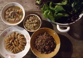 Gang-om, Nam-prick-noom, Sai-oua,Larb-moo