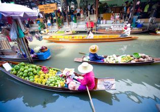 Thai Life with Real Local