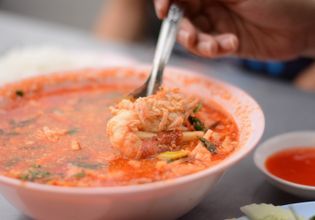 Tomyam shrimps
