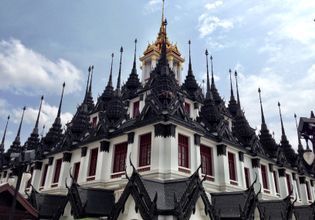 Walking Trip to the Unseen Bangkok.