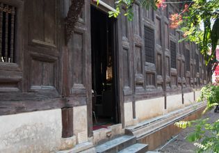 Chiang Mai Unique Temple Tour with A Local