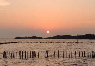 A relaxing day in Samut Prakarn, the city of navy
