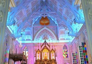 Explore the Spiritual Architecture on This Ayutthaya Temple Tour