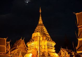 Chiang Mai Unique Temple Tour with A Local