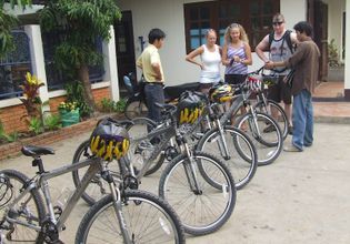 A Half-Day Cycling Tour in Chiang Mai
