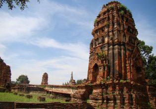 Ayutthaya City & Floating Market Tour