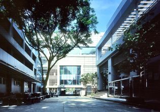 A Walking Tour of Bangkok University Campus