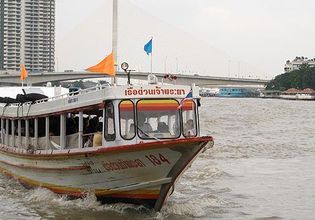 Boat & Tuk Tuk Tour around Rattanakosin Island