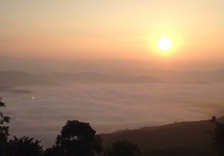 Experience Authentic Thai Life on this Tour in Ban Thung