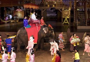 Learn Thai History & Traditions at a Traditional Thai Village in Nakhon Pathom