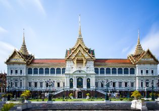 Beautiful Boat Trip around Bangkok