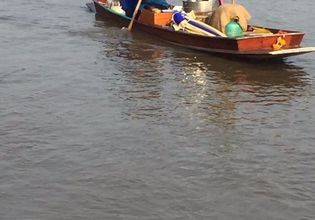 One day at the coolest floating market and the authentic railway market in Samut Songkram