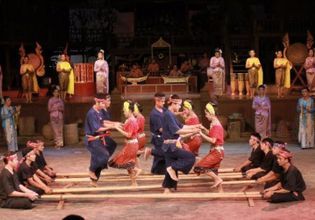 Thai village culture & Elephant Show