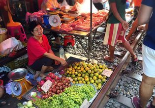 Live Local - See Mae Klong & Amphawa Floating Market