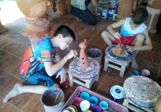 la peinture sur poterie