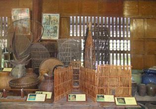 Cycling, Historical places, Museum & Fair Price Seafood
