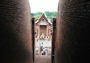 Ayutthaya City & Floating Market Tour
