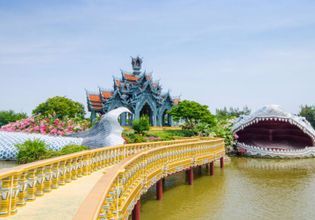 One day trip with Historical Wonders Ancient City and Erawan Museum