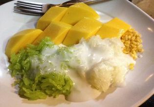 Mango with sticky rice