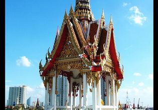The Bukkalo Temple on river side