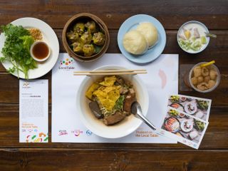 Guay Tiew Moo Tun Lum Yai 