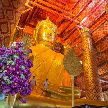 Wat Phanan Choeng (วัดพนัญเชิงวรวิหาร)