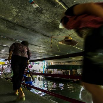 Khlong Lat Mayom Floating Market