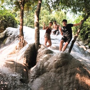 Bua Tong Waterfalls (น้ำตกบัวตอง)
