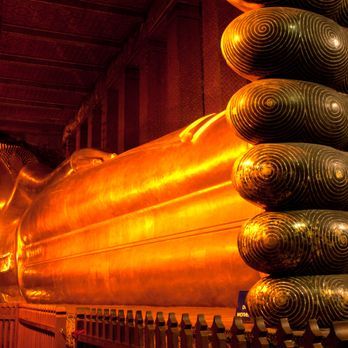 Wat Pho (Temple of the Reclining Buddha)