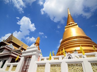 Visit 9 Must-See Temples around Rattanakosin Island