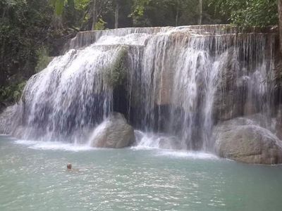 Erawan Waterfall Tour