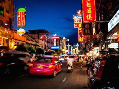 Explore a famous street food in BKK