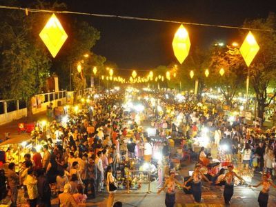 City Tour in Khon Kaen with a Real Local